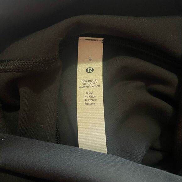 NWT Lululemon Athletica UCLA Align™ High-Rise Pant 25" in Black Womens Size 2 - Picture 6 of 7